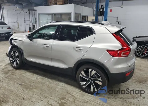 2024 Volvo Xc40 Plus z USA, uszkodzony, nr VIN YV4L12UL9R2354902